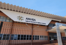 Anvisa proíbe comercialização de medicamentos e complemento alimentar